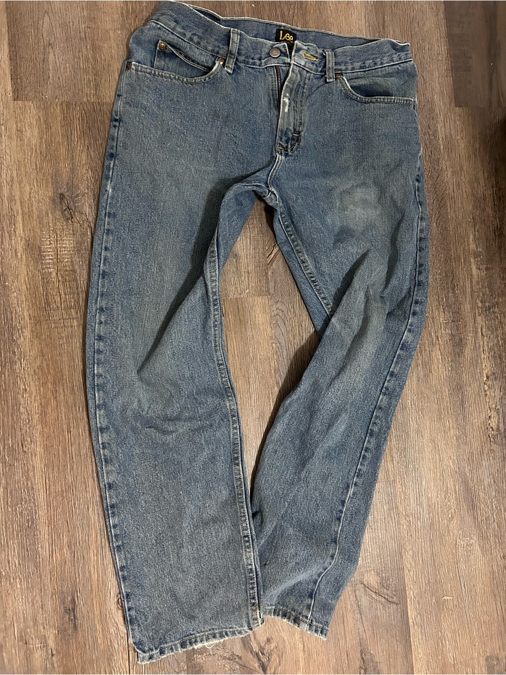 Lee Straight Fit Denim Jeans in Medium Blue